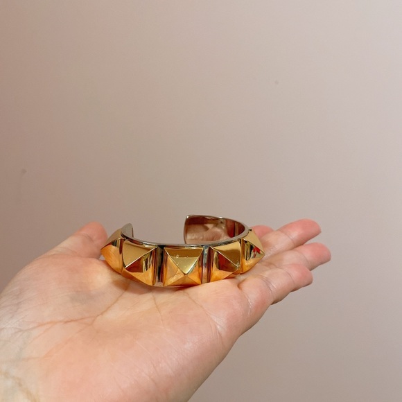 Chunky silver and gold cuff bracelet - Picture 3 of 4